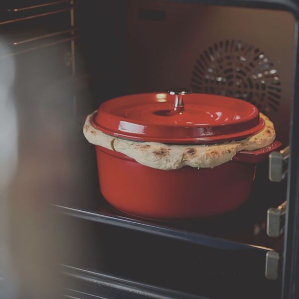 Staub La Cocotte Cocotte, 28 cm Kirsch-Rot rund Gusseisen Kirsch-Rot