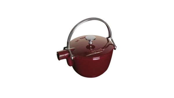 Staub Teekessel Teekanne Gusseisen rund  Grenadine-Rot 21cm fasst 1,15L