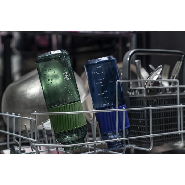 ZWILLING Bottle Trinkgläser Trinkflasche, 680 ml Tritan Dunkelblau