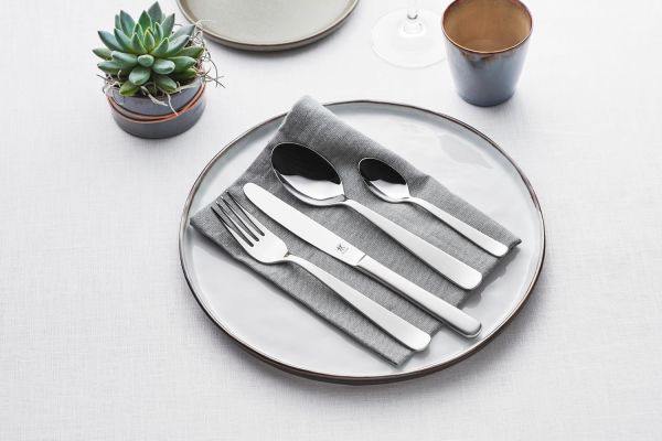 ZWILLING Trend Besteck Set, 30-teilig, Für 6 Personen, 18/10 Edelstahl/Hochwertiger Klingenstahl