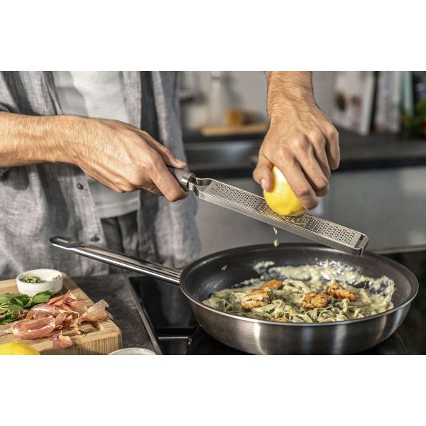 ZWILLING Pro Küchenhelfer Reibe, 38 cm Grau Zester Zwei-Wege-Reibtechnologie