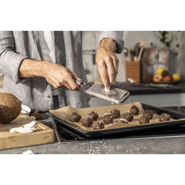 ZWILLING Pro Küchenhelfer Reibe, 38 cm Grau Zester Zwei-Wege-Reibtechnologie