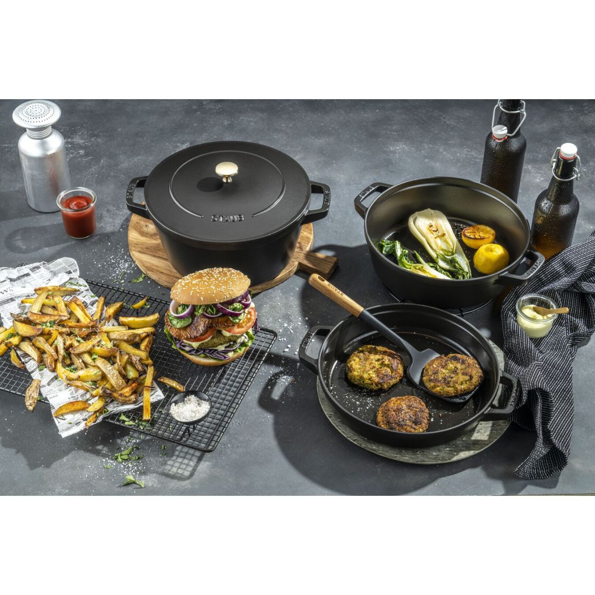 Staub La Cocotte Kochtopfset, 3-tlg rund Gusseisen Schwarz