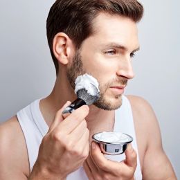 ZWILLING Rasierpinsel mit patentiertem Kunsthaar Langlebig und robust