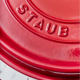 Staub La Cocotte Cocotte, 28 cm Kirsch-Rot rund Gusseisen Kirsch-Rot