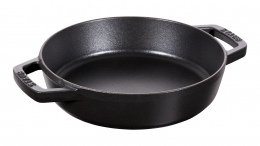 Staub Kochgeschirr Bratpfanne Schmorpfanne mit 2 Griffen Schwarz 26 cm